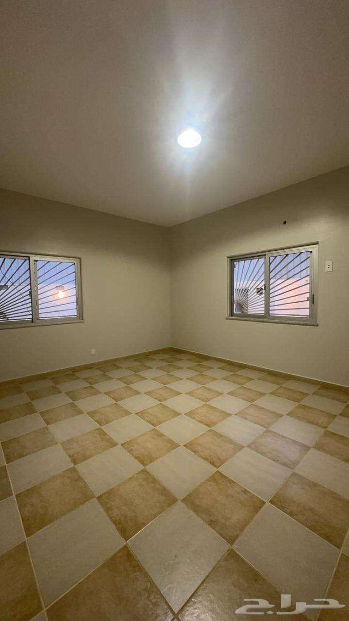 فيلا 6 غرف في الجزيرة 3