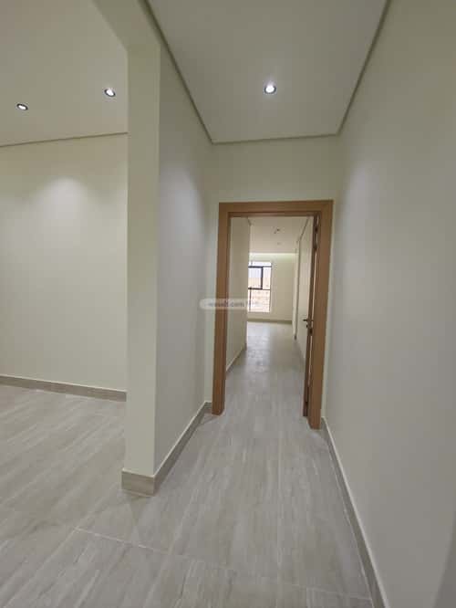 4 bedroom apartment in Dhahrat Laban 5