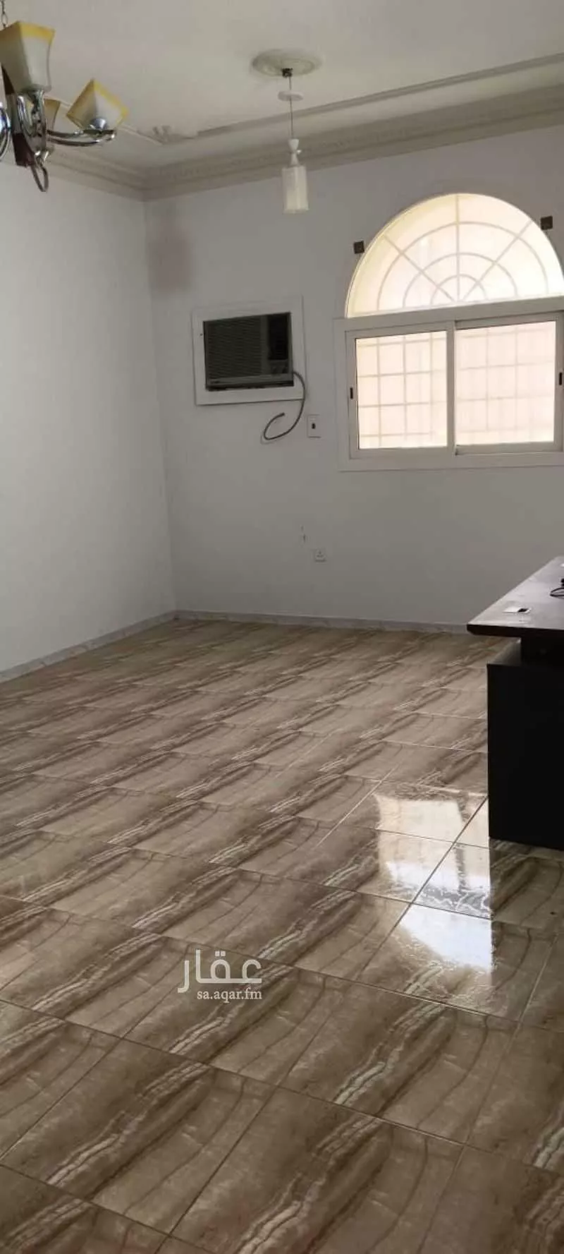 دور 3 غرف في البساتين 8