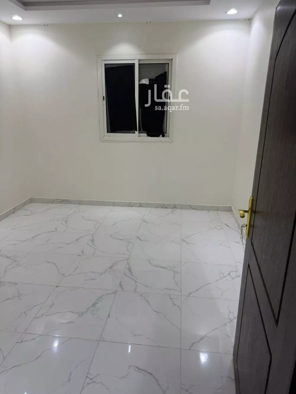 فيلا 7 غرف في الرمال 2