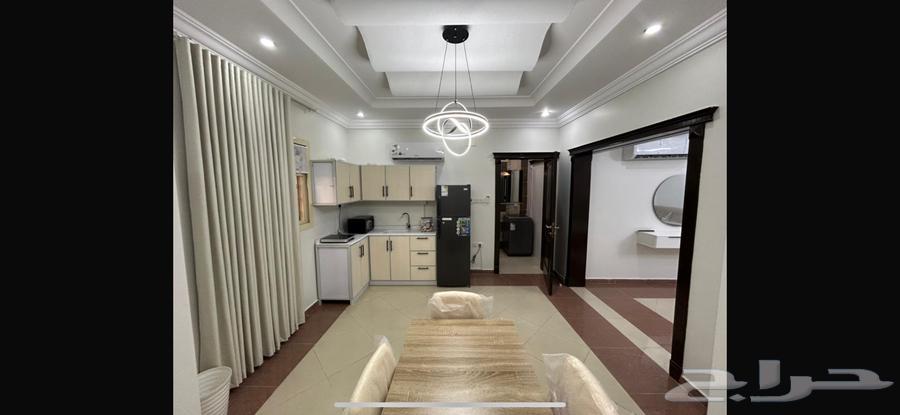 شقة 6 غرف في المروة 2