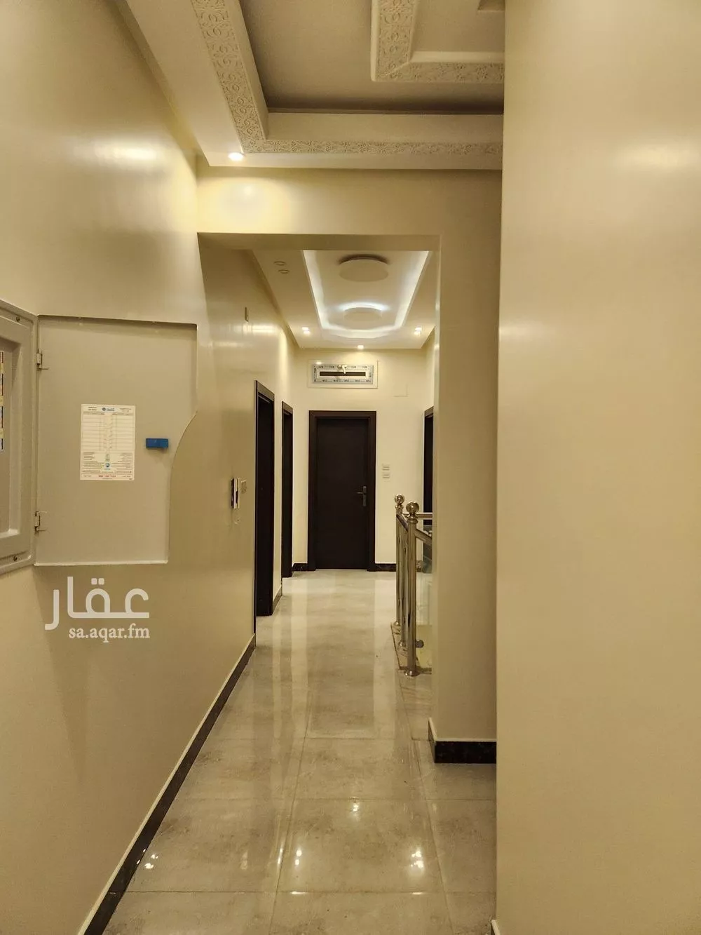 فيلا 7 غرف في الملك عبدالله 11