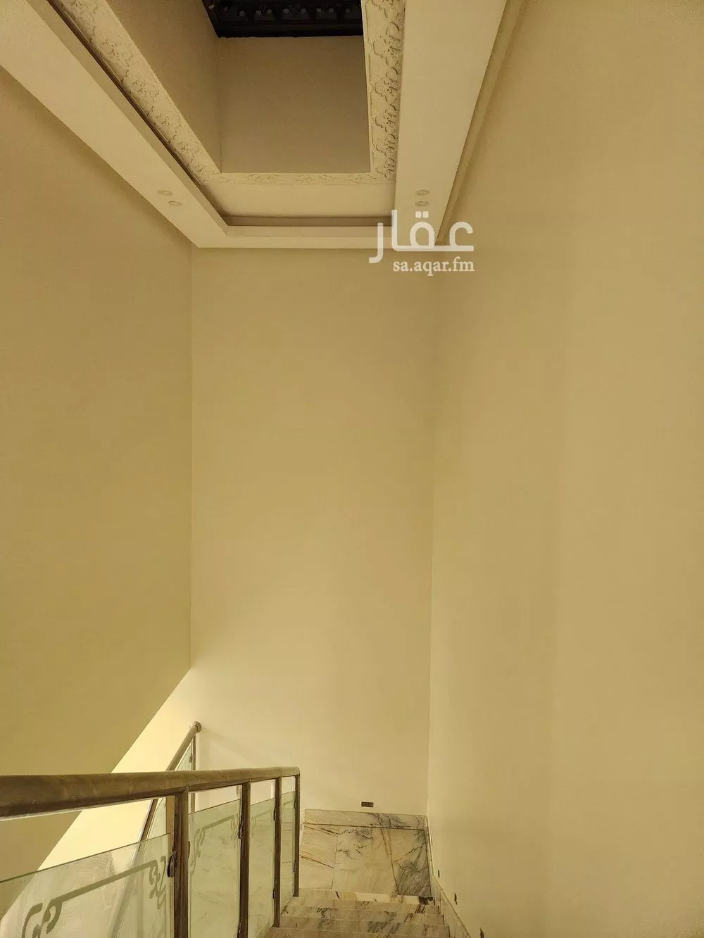 فيلا 7 غرف في الملك عبدالله 15