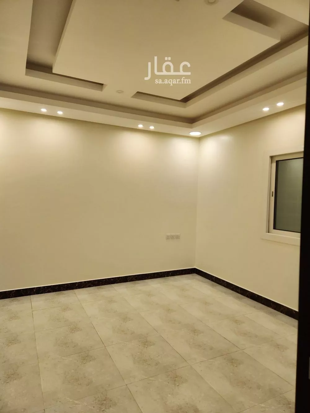 فيلا 7 غرف في الملك عبدالله 5