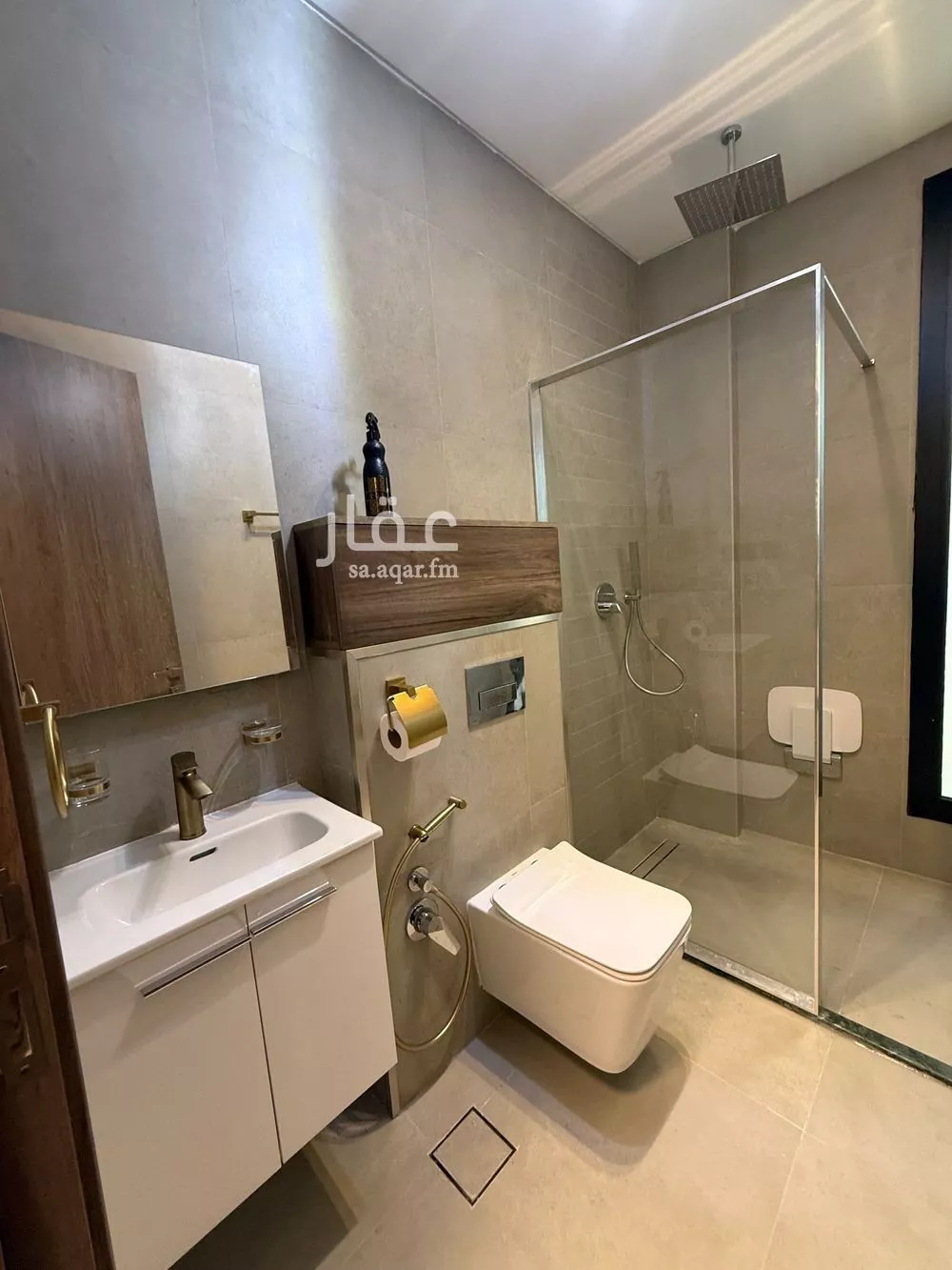 شقة 3 غرف في المنتزة 11