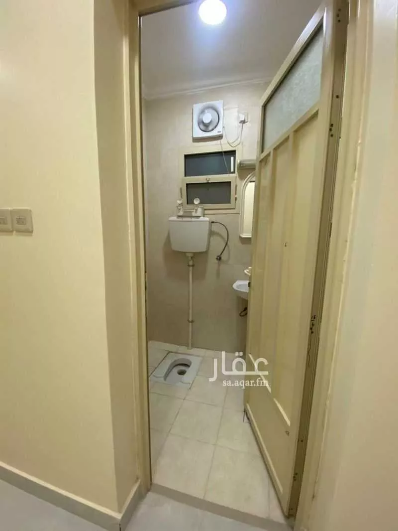 شقة 4 غرف في ضاحية الملك فهد 7