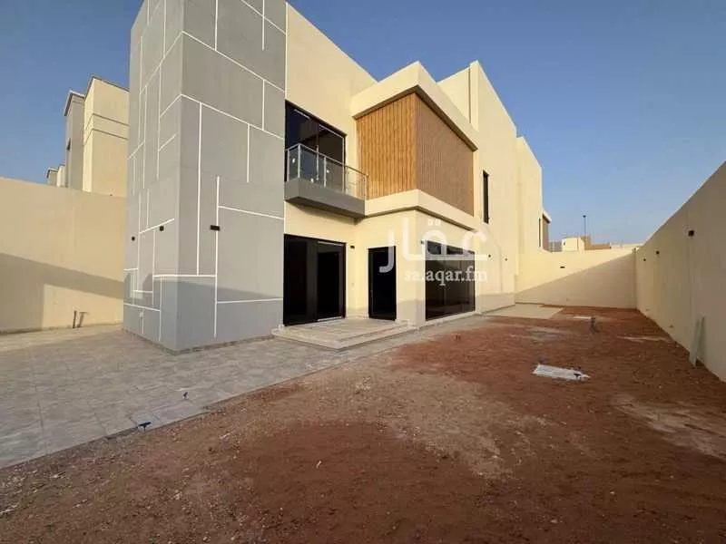 فيلا 4 غرف في الجنادرية 7