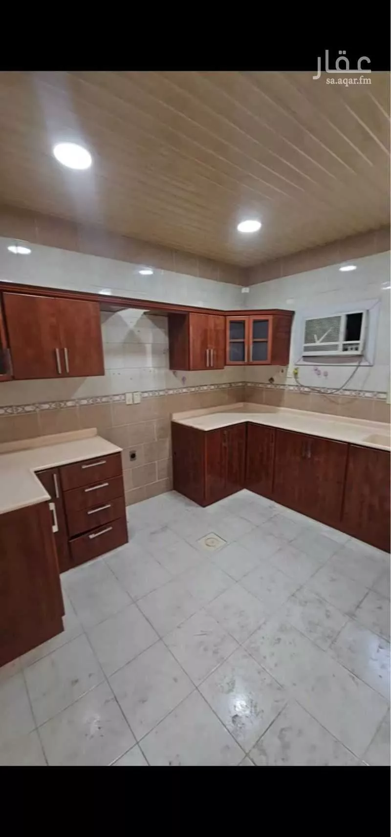 شقة 4 غرف في النور 7