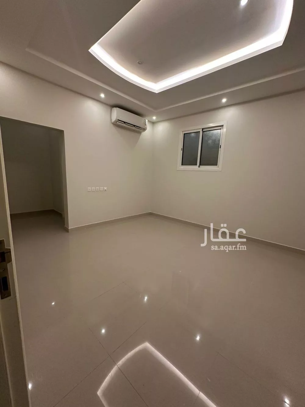 شقة 4 غرف في العارض 3