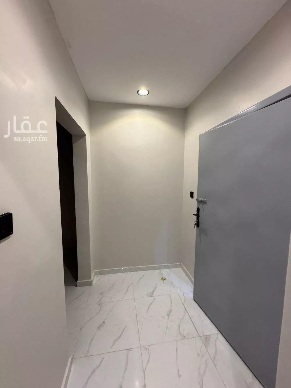 شقة 1 غرف في الخليج 4