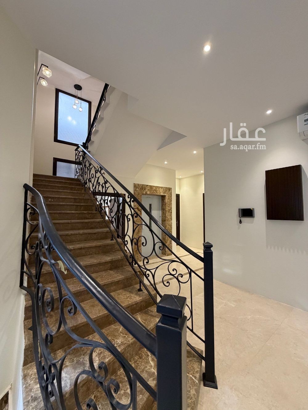 6 bedroom villa in Al Lulu, Jeddah 13