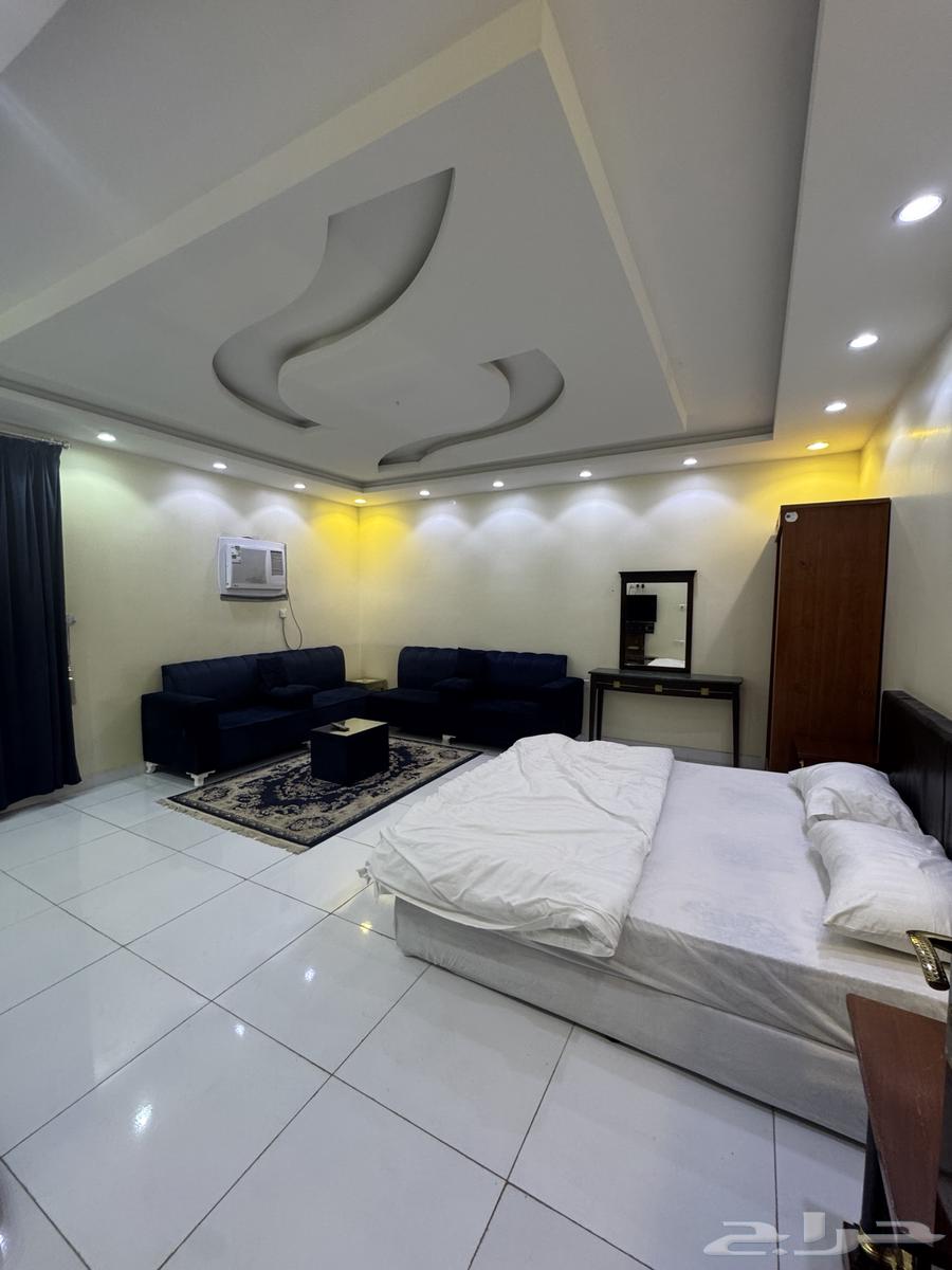 شقة 16 غرف في سكة الحديد 4