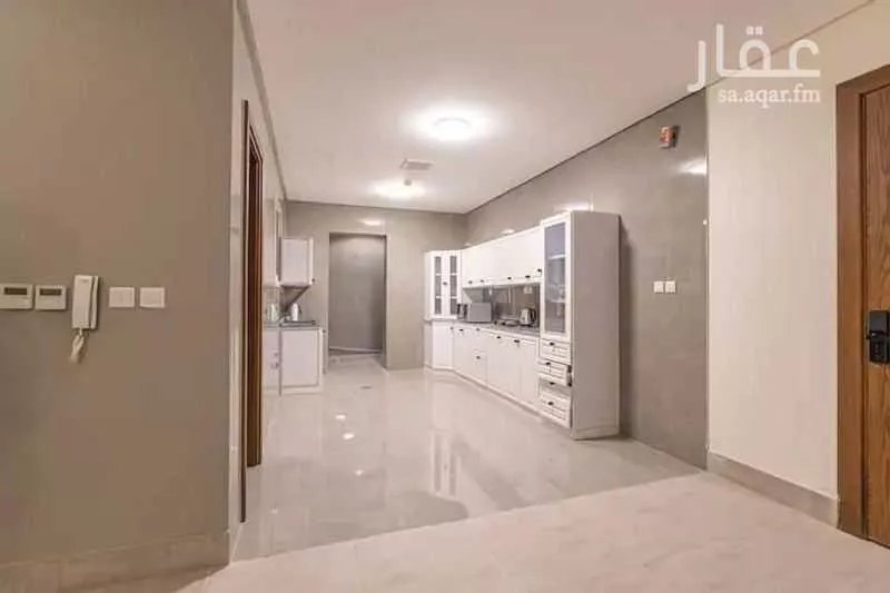 شقة 3 غرف في الملقا 9