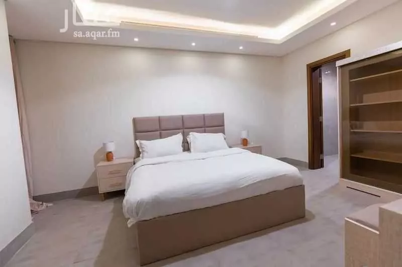 شقة 3 غرف في الملقا 10