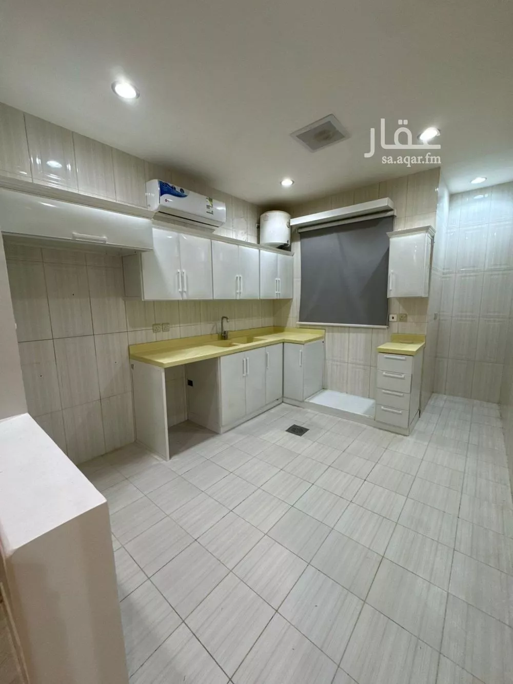 شقة 3 غرف في العارض 12