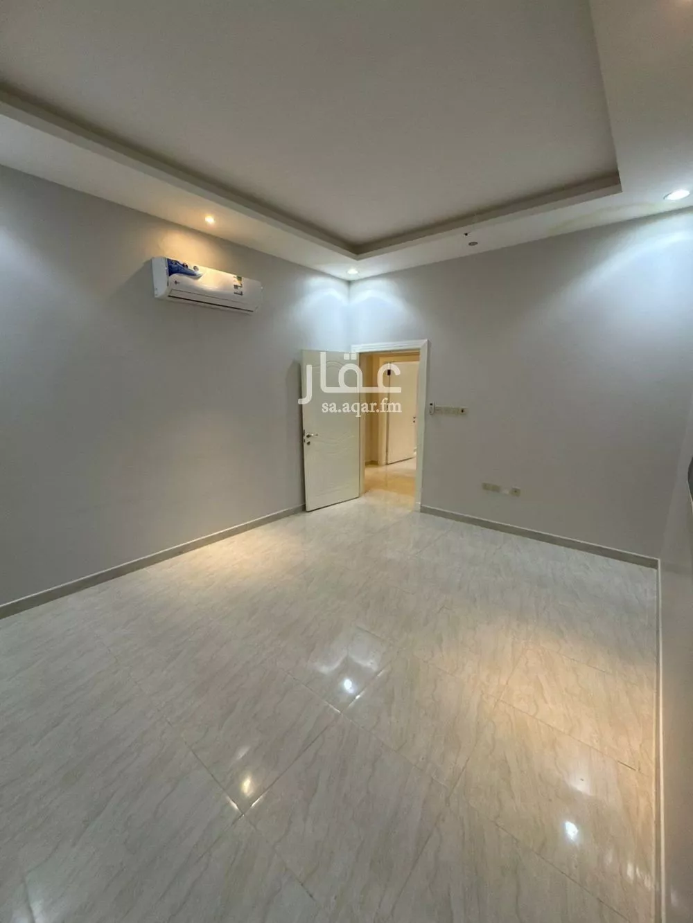 شقة 3 غرف في العارض 3