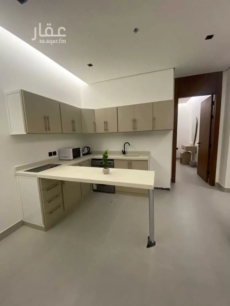 شقة 1 غرف في العارض 6