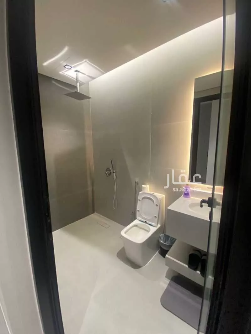 شقة 1 غرف في العارض 8