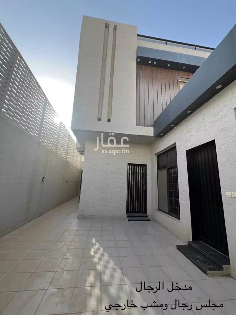 فيلا 5 غرف في الرمال 2