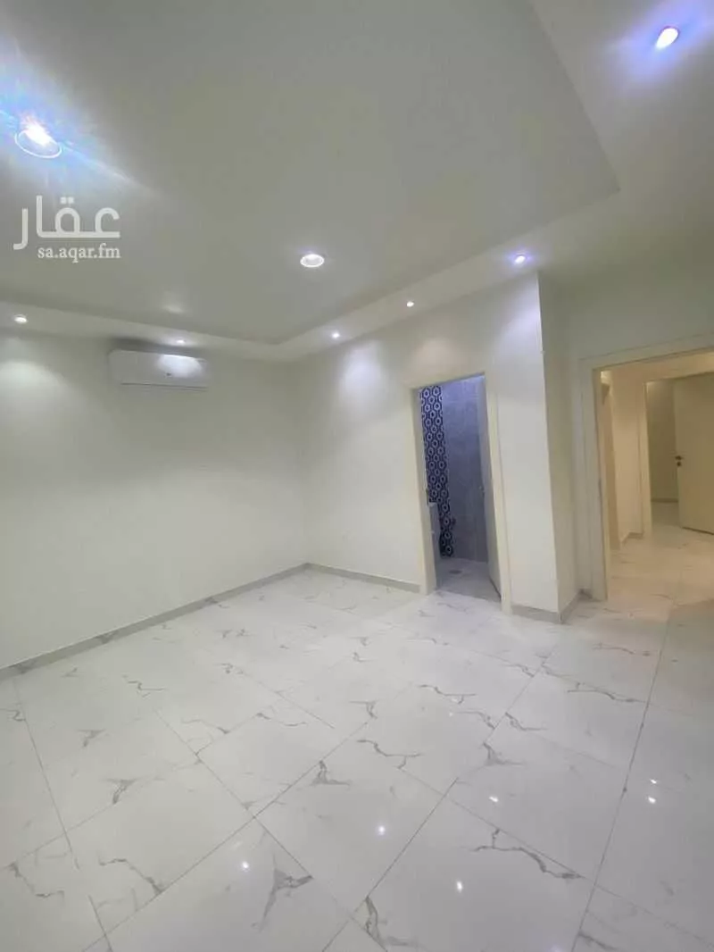 شقة 4 غرف في العارض 2