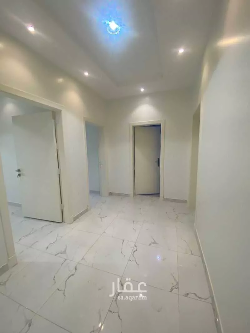 شقة 4 غرف في العارض 5