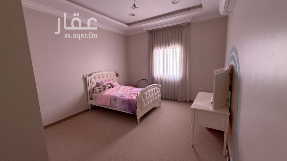 4 bedroom villa in Al Buhairah, Eastern Province 17