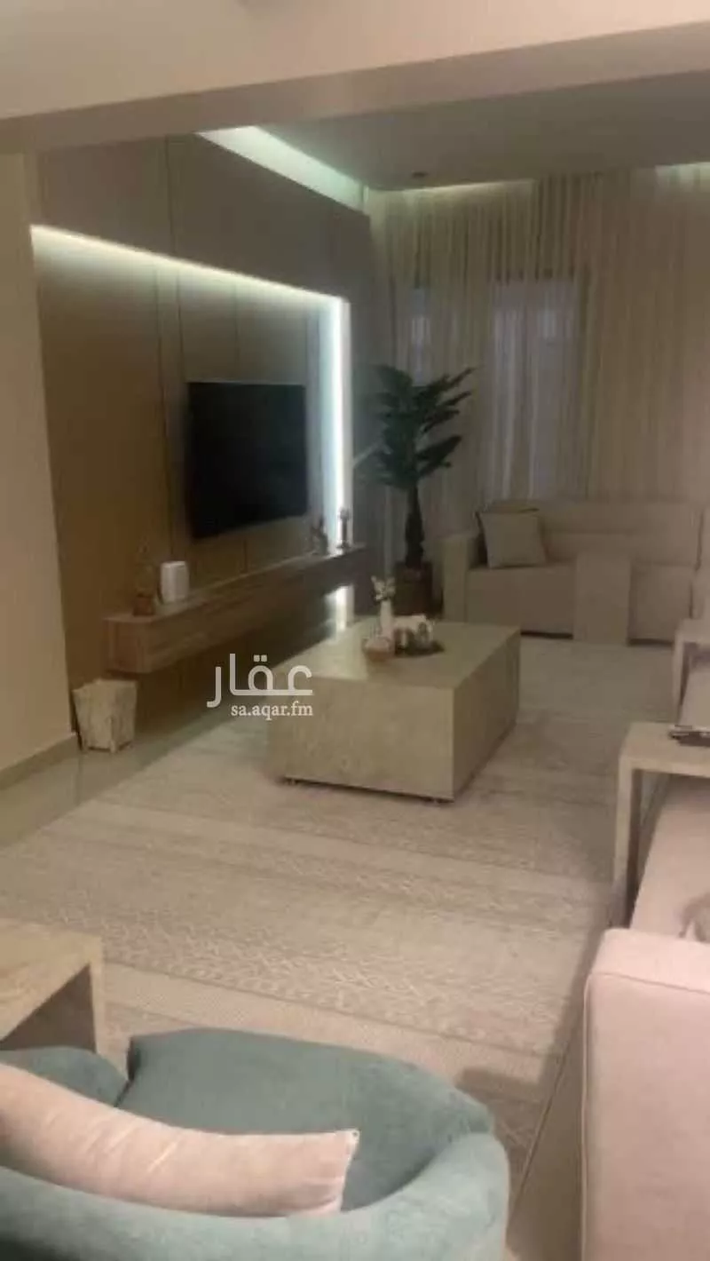 فيلا 4 غرف في التحلية 8