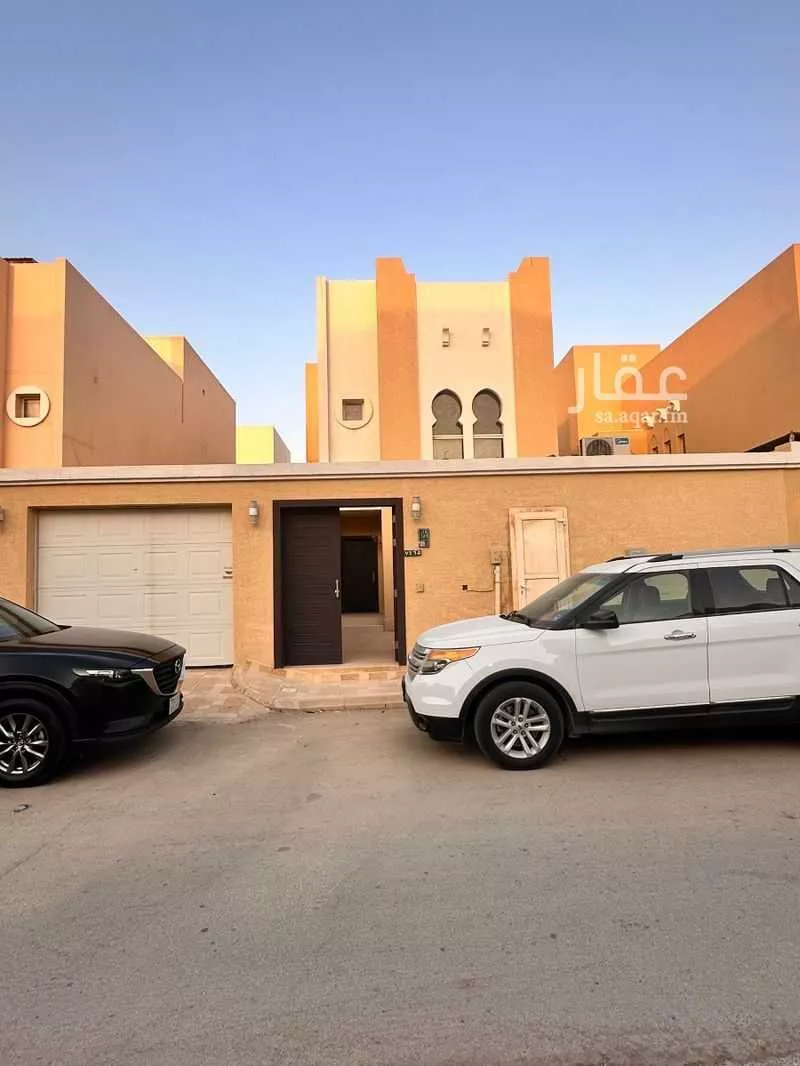 فيلا 6 غرف في الياسمين 3