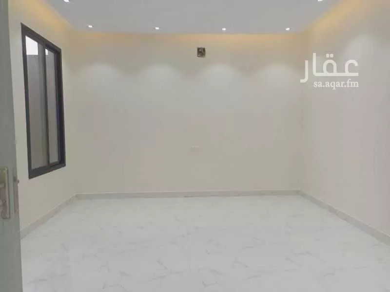 فيلا 5 غرف في الرمال 7