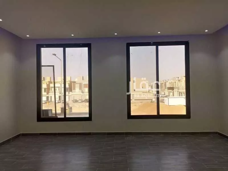 5 bedroom villa in Al Rimal 3