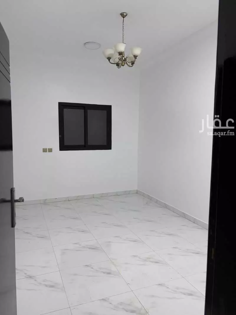 دور 3 غرف في العزيزية 8