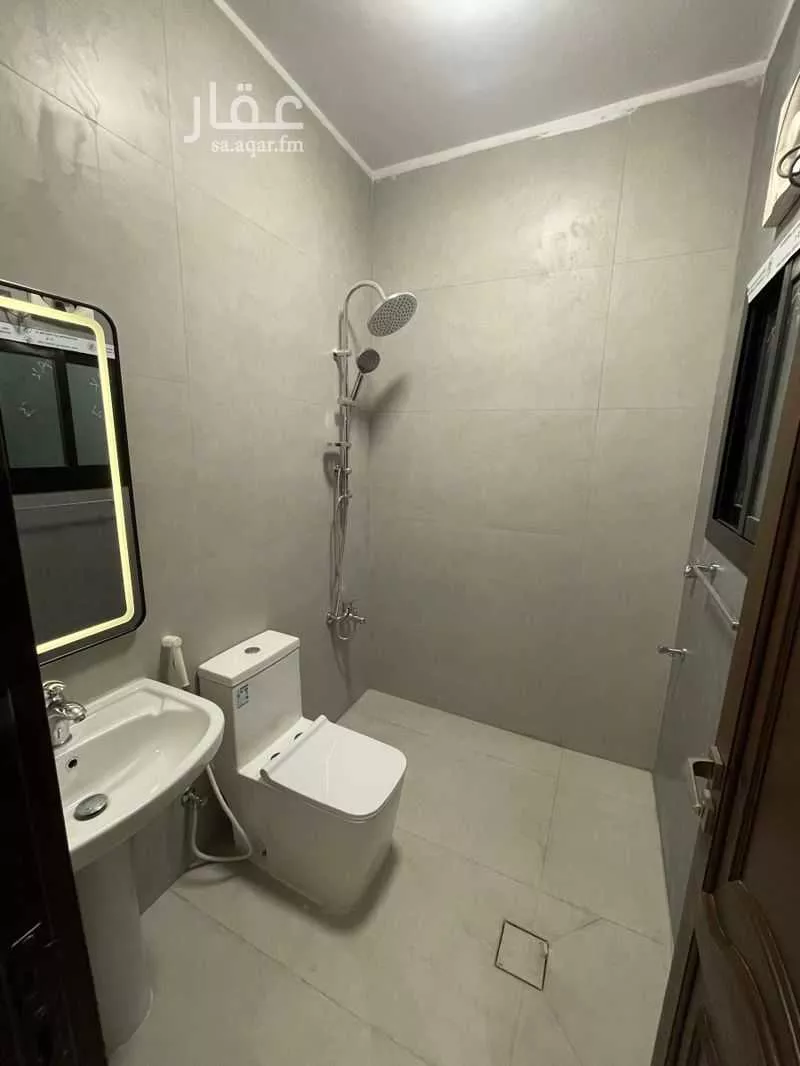 شقة 2 غرف في الرصيفة 9