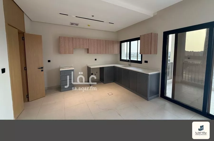 3 bedroom apartment in Al Hamra 9