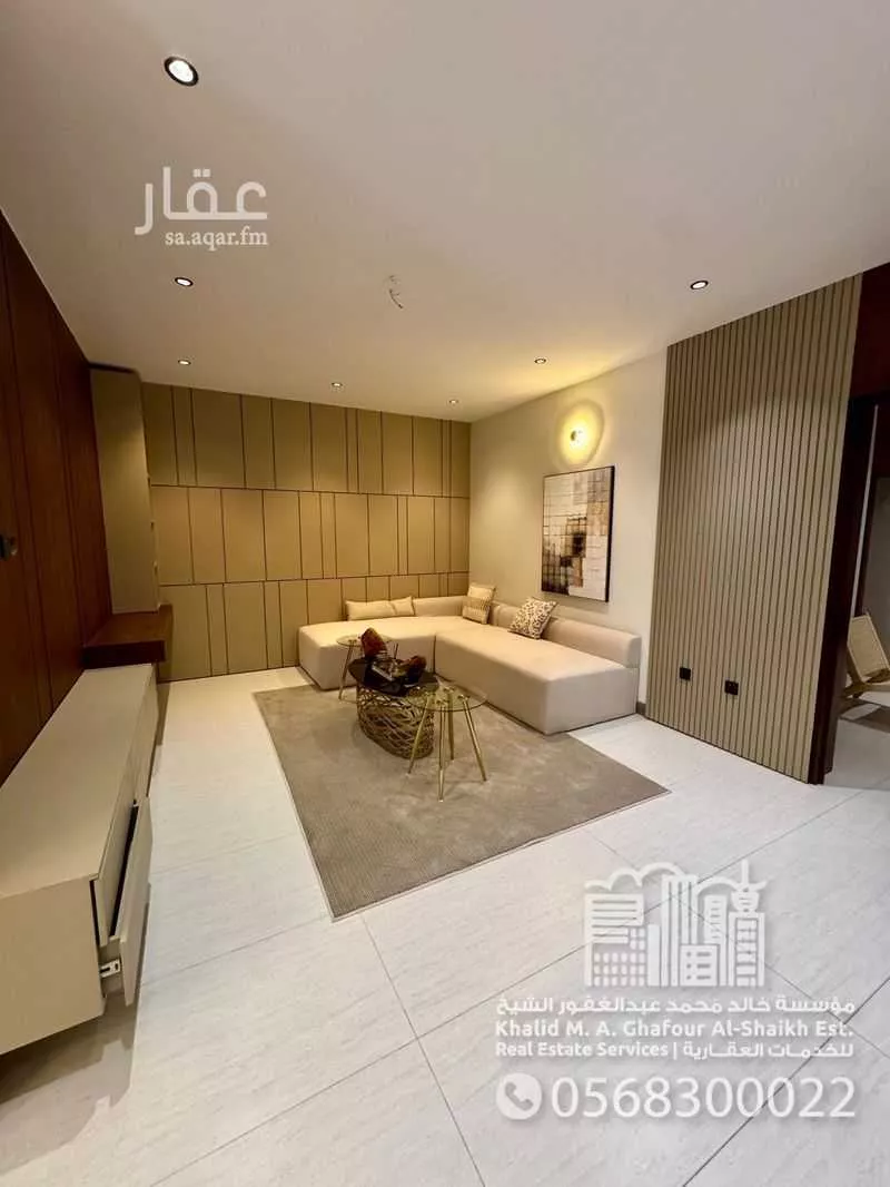 فيلا 5 غرف في السيف 11