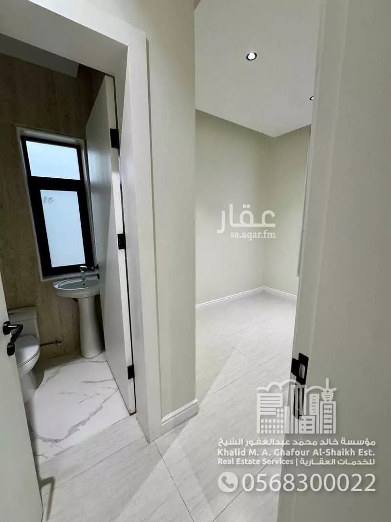 فيلا 5 غرف في السيف 25