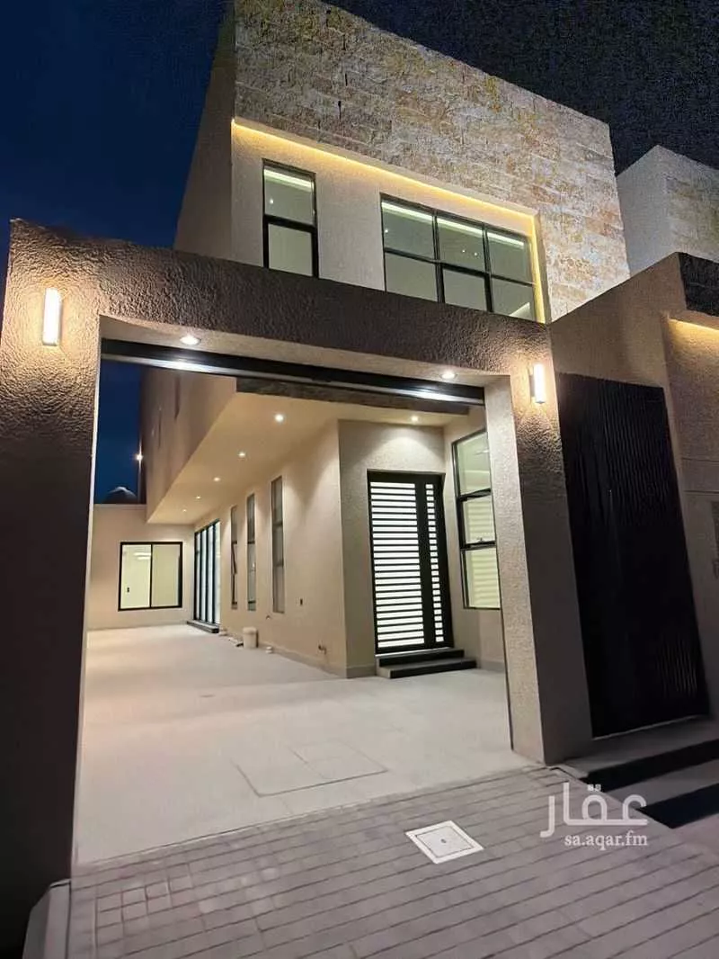 فيلا 8 غرف في ضاحية الملك فهد 2