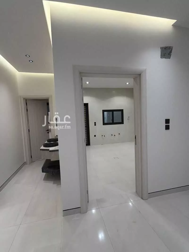 فيلا 8 غرف في ضاحية الملك فهد 6