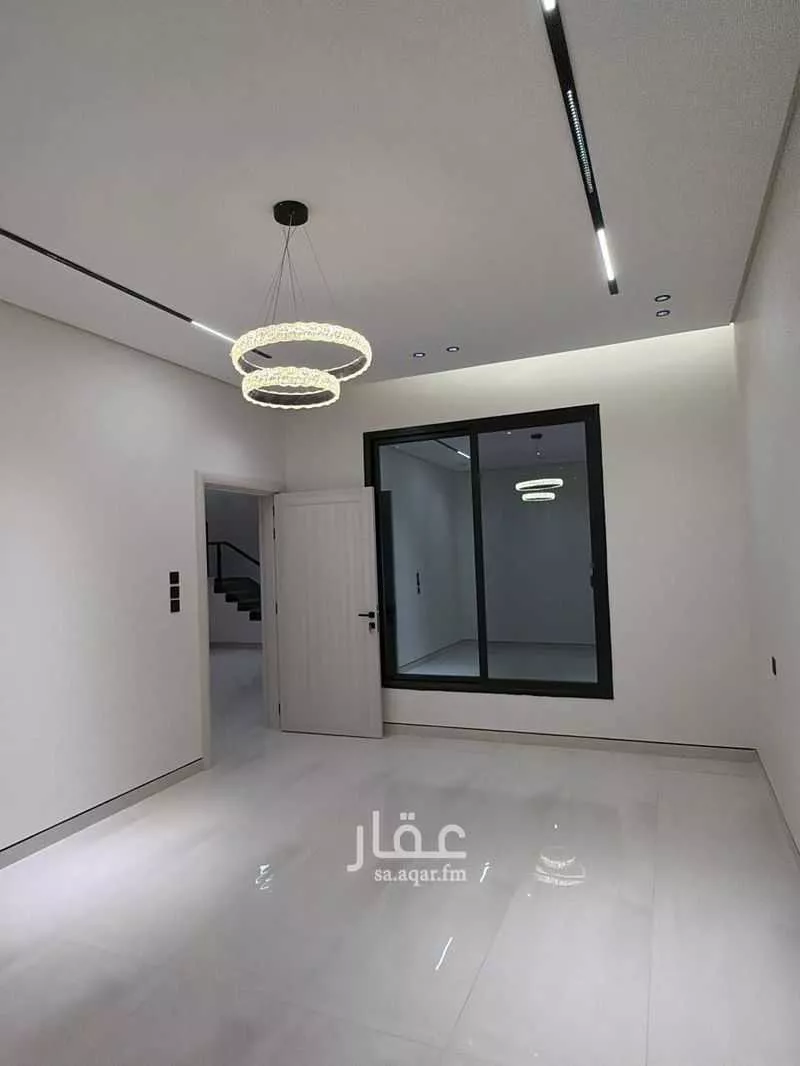 فيلا 8 غرف في ضاحية الملك فهد 7