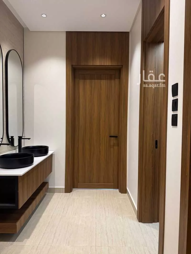 شقة 5 غرف في الحمراء و ام الجود 9