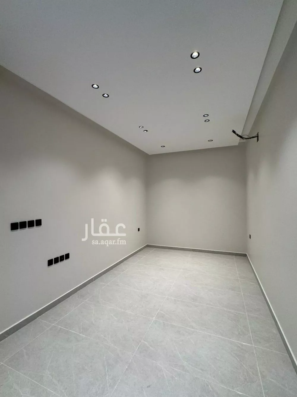 5 bedroom floor in Ash Sharq 6