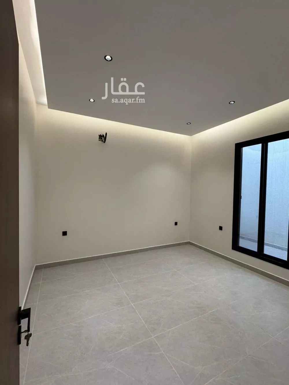 5 bedroom floor in Ash Sharq 9