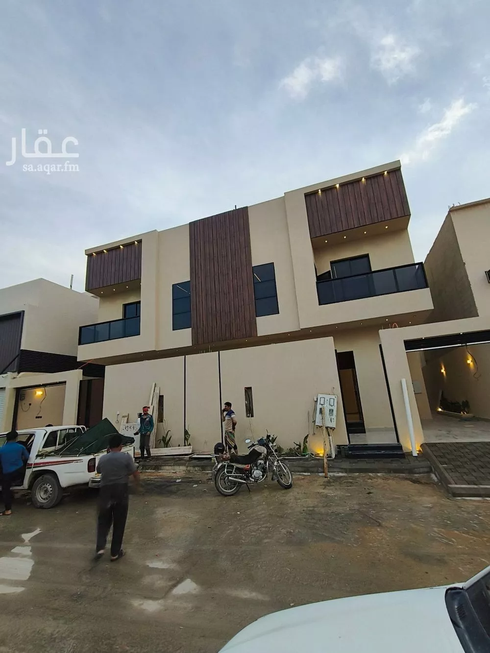 فيلا 6 غرف في العريجاء الوسطى 3