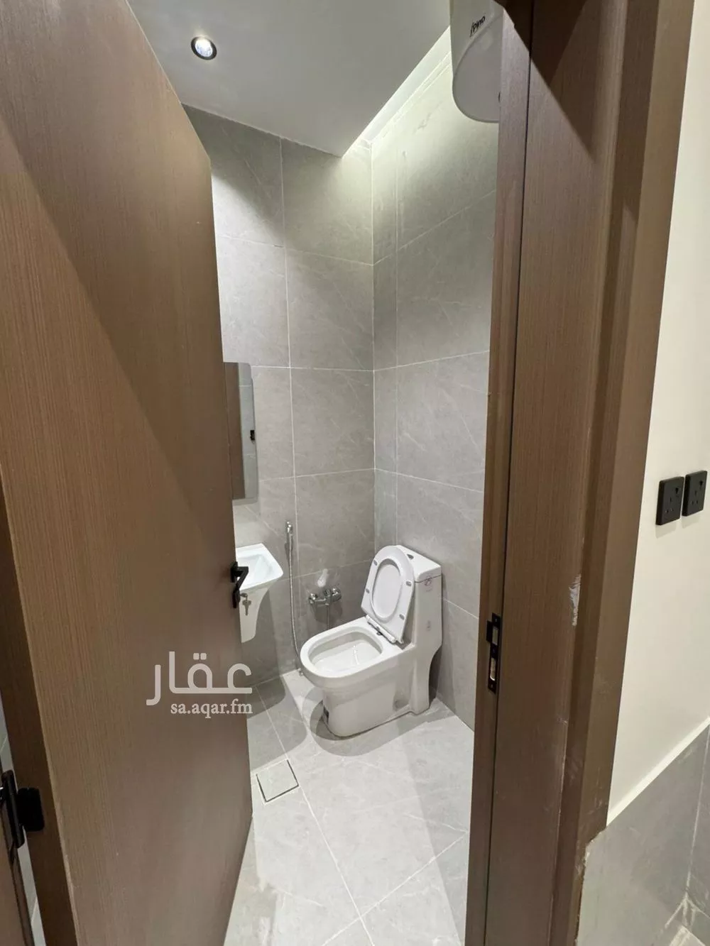 شقة 3 غرف في الشرق 12