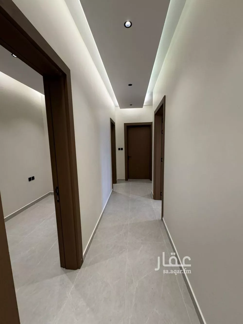 شقة 3 غرف في الشرق 10