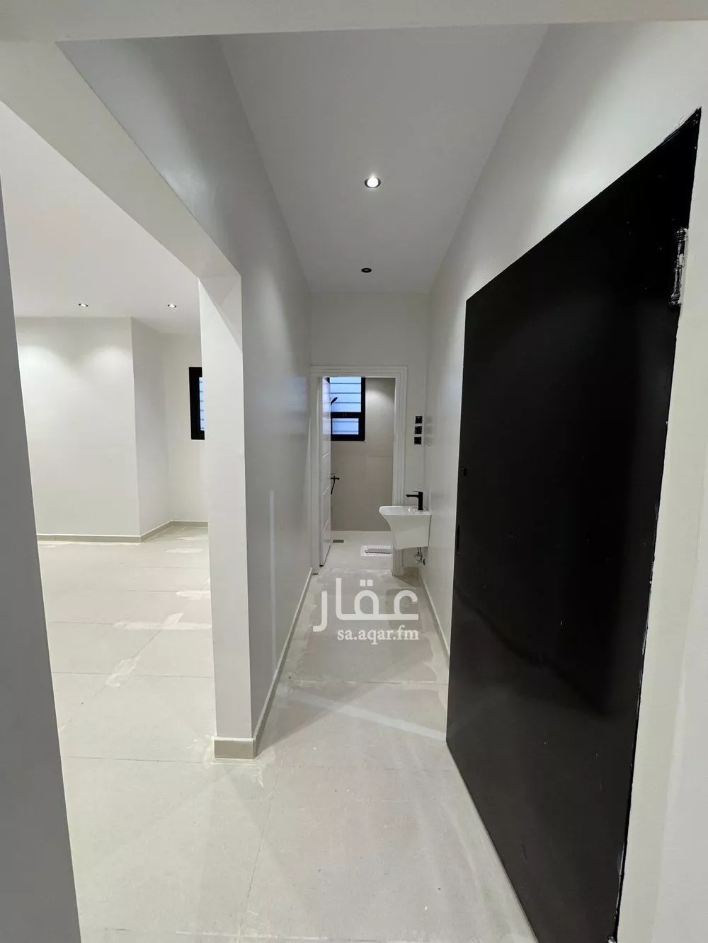 شقة 4 غرف في الشرق 13