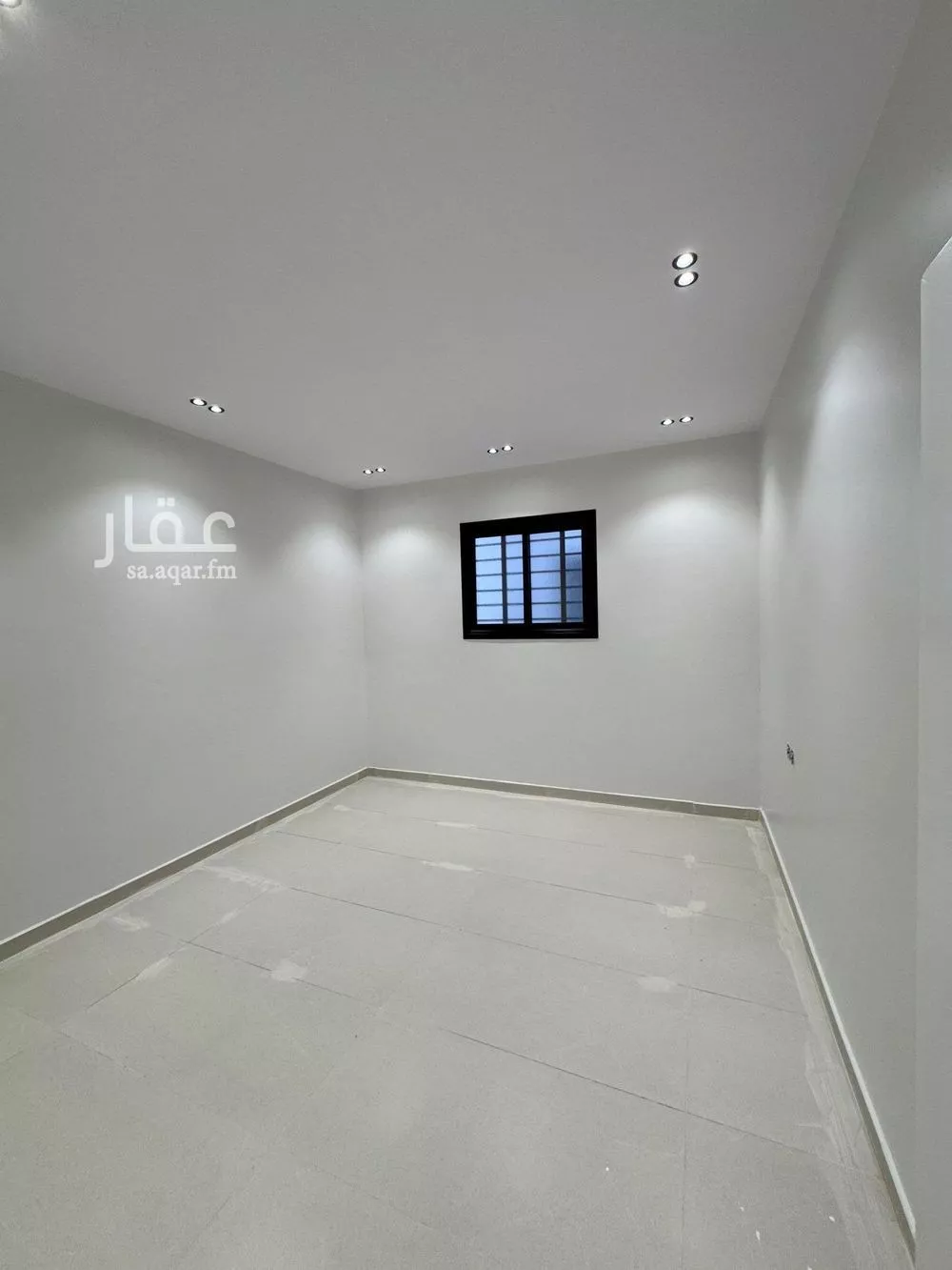 شقة 4 غرف في الشرق 3