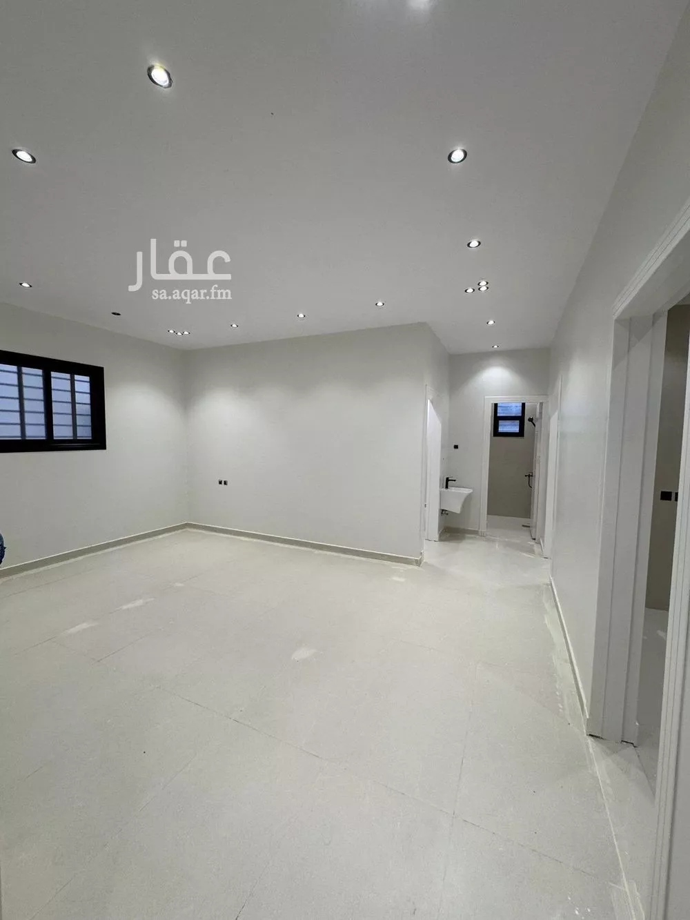 شقة 4 غرف في الشرق 7