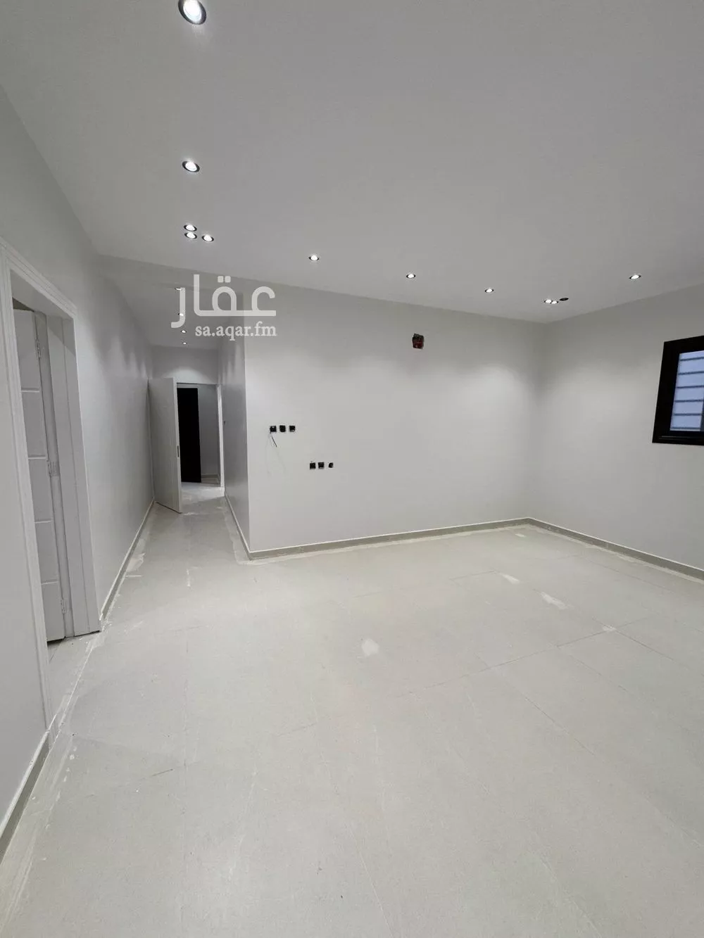 شقة 4 غرف في الشرق 8