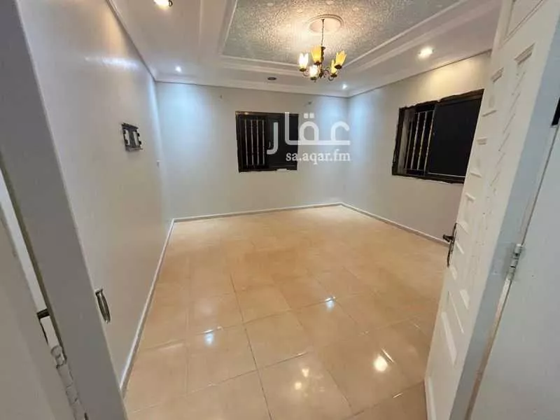 3 bedroom apartment in Al Rawdah 5