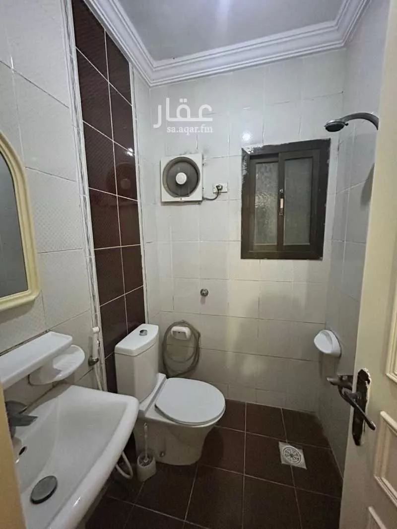 3 bedroom apartment in Al Rawdah 6